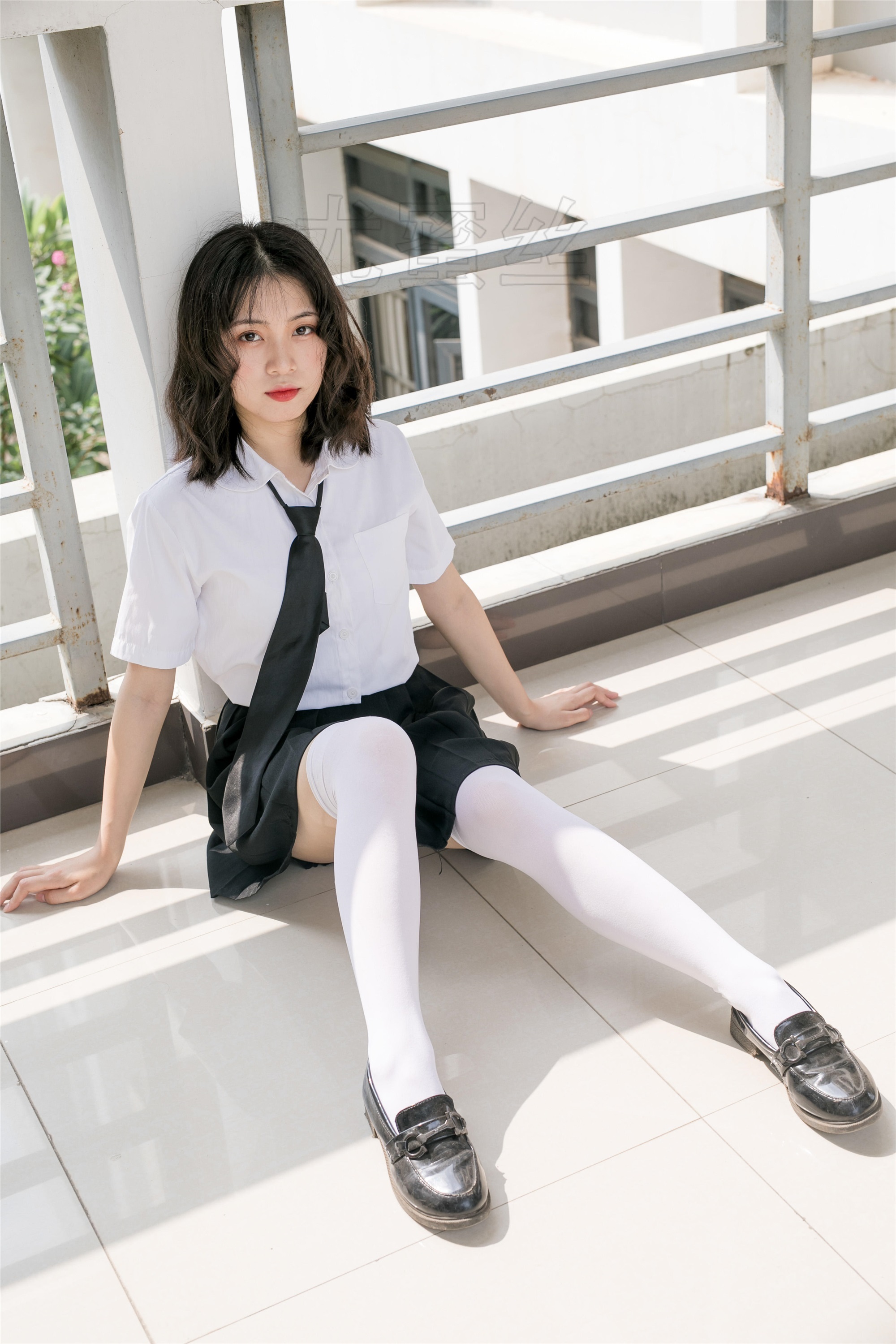 尤蜜丝 穿搭写真 NO.005